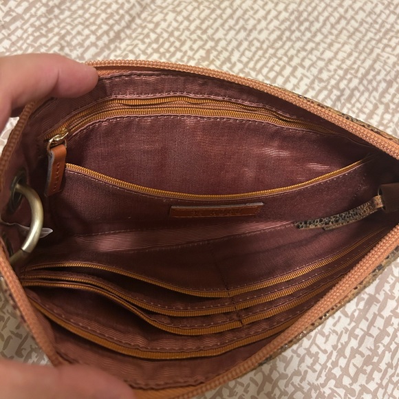 HOBO Leopard Print Clutch Wallet wristlet - Picture 5 of 7